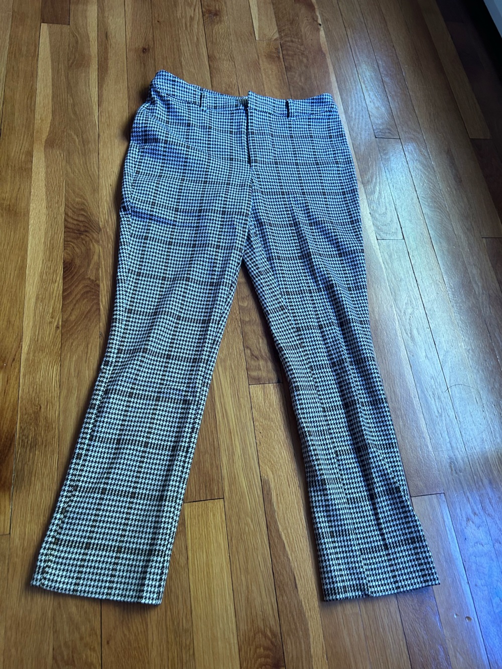 Free People Black & White Houndstooth Cropped Pants